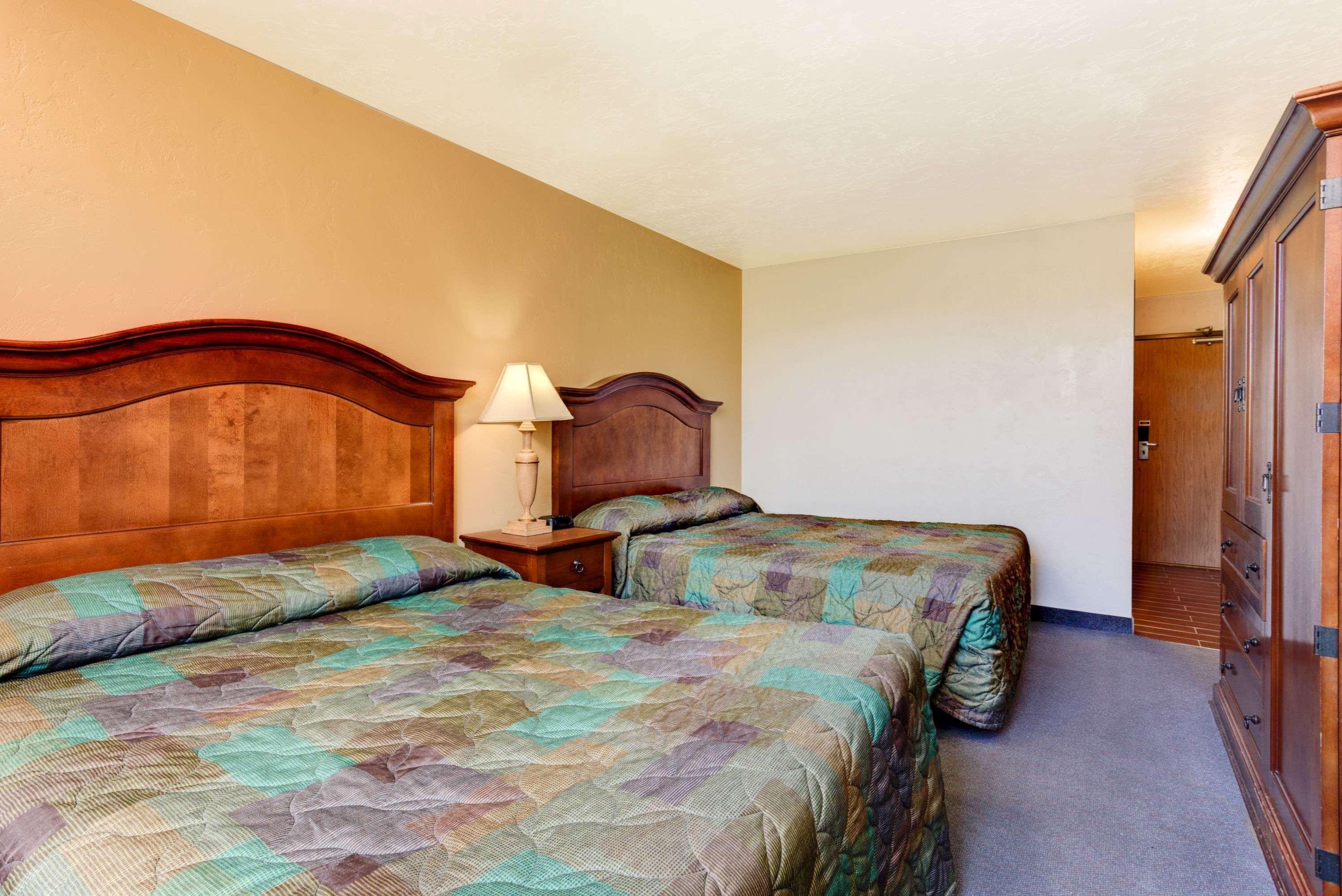 Super 8 By Wyndham Klamath Falls Exteriör bild